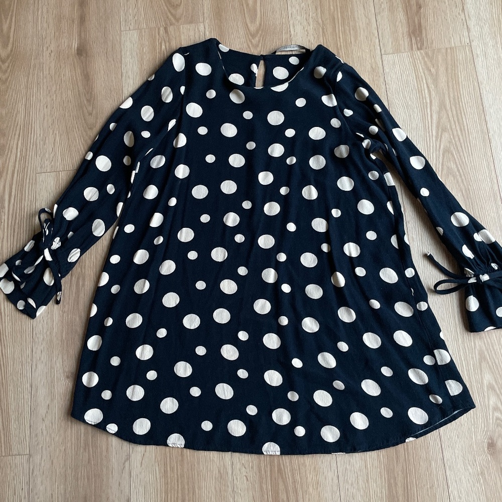 Women’s dress